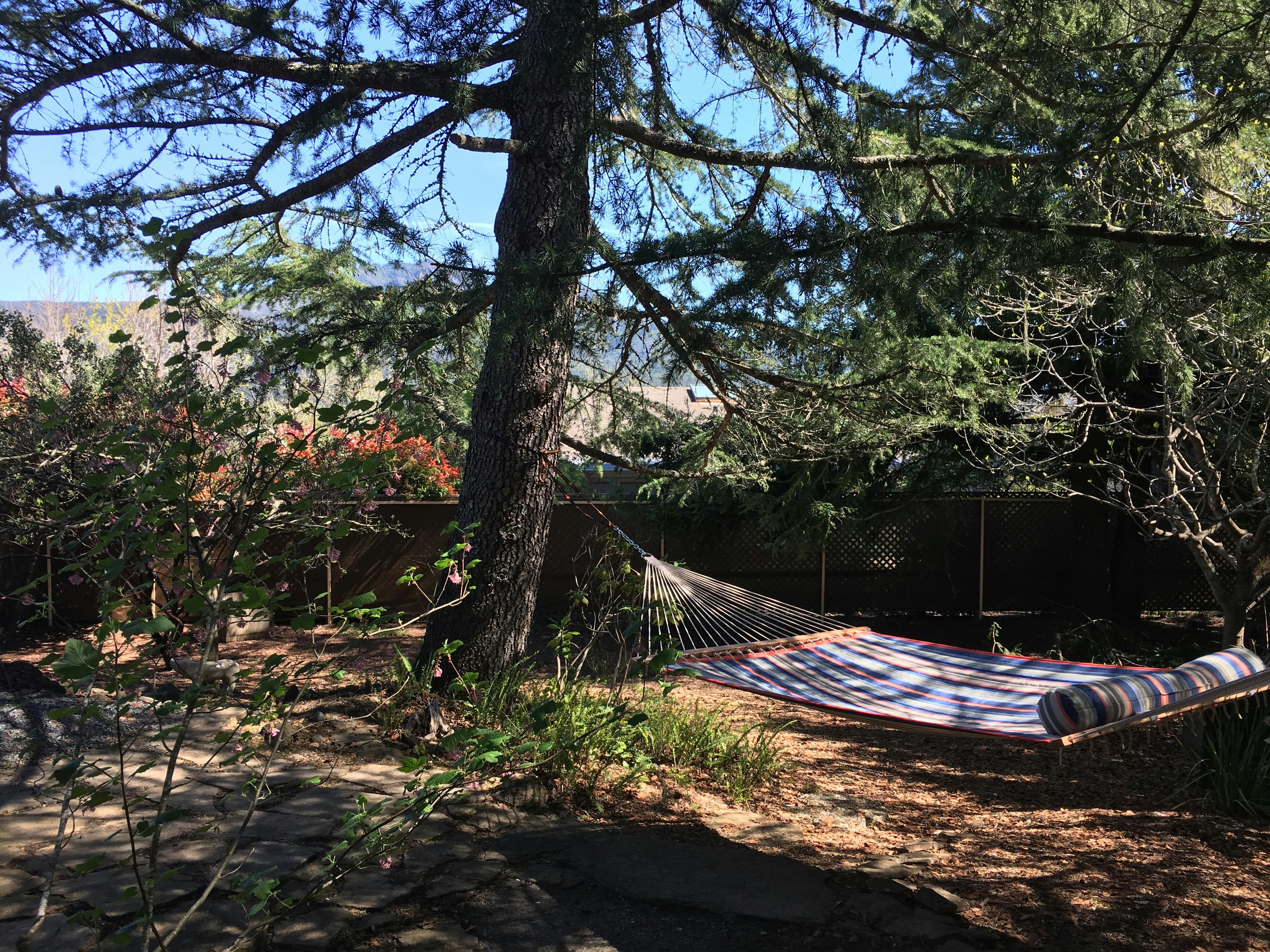 Quilted Hammock Double with Bolster Pillow Hammock Universe Hammock